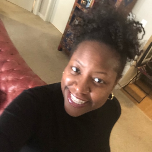 Meet your Posher, Payton - Picture 2 of 6